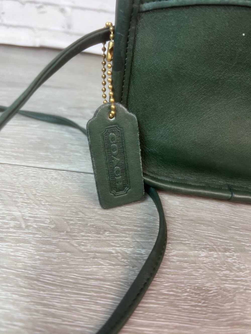 Rare Bottle Green Coach 9935 Vintage Hadley Green Leather Crossbody Bag - Picture 2 of 6